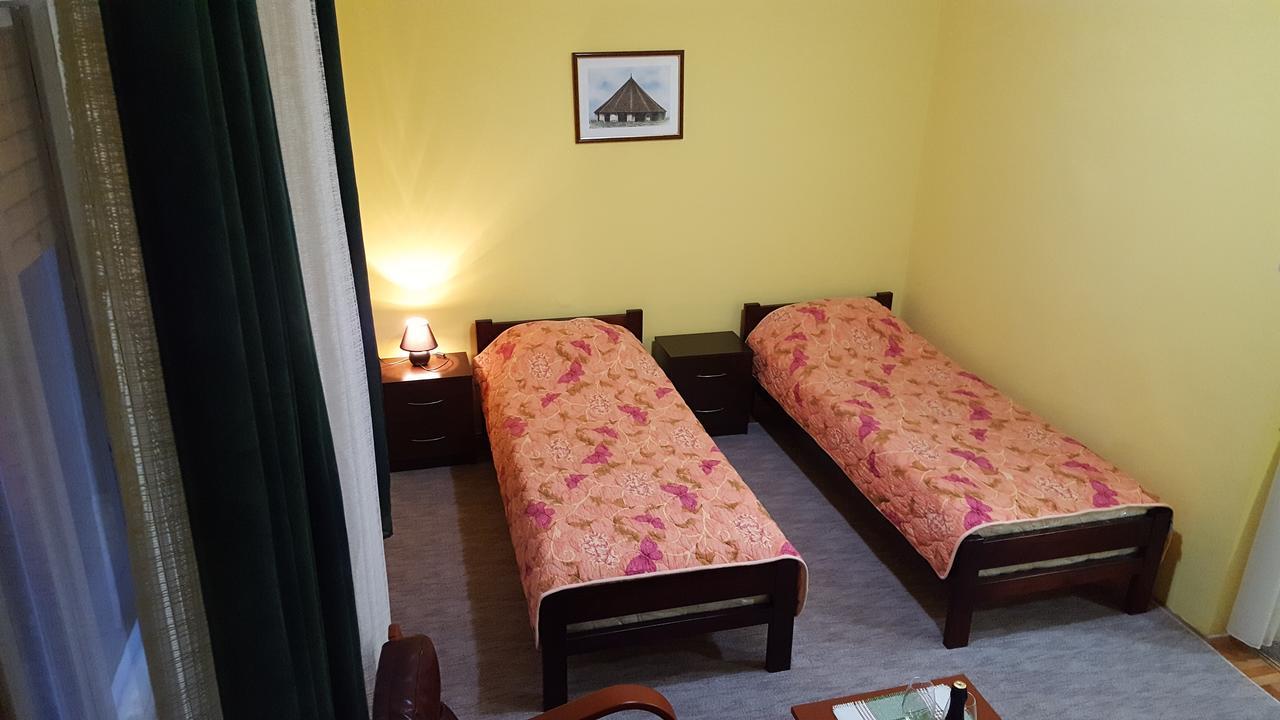 Apartment Roxana Centar Novi Sad Esterno foto